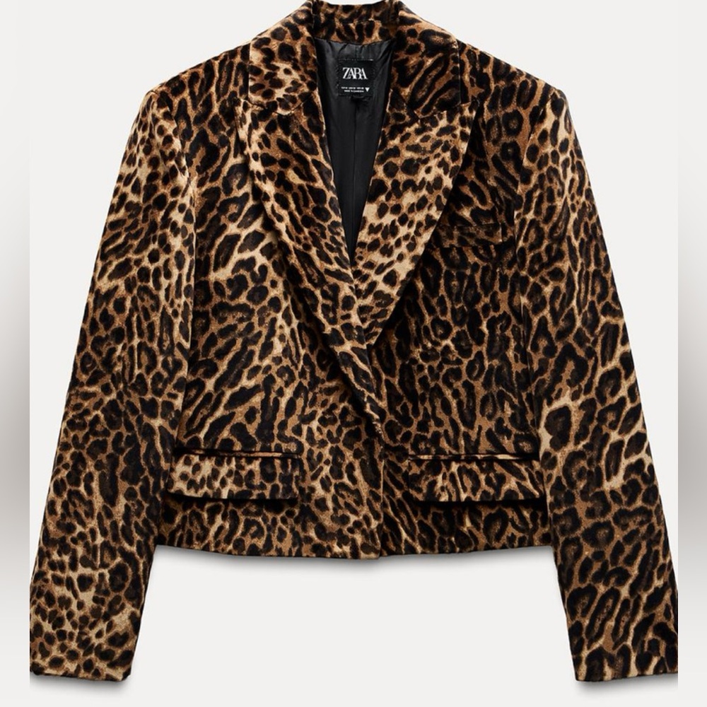 Animal Print Crop Velvet Blazer